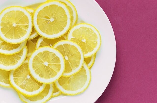 Lemon contains vitamin C, which is a potent stimulant